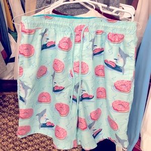 Playful Men’s trunks.  Sz M